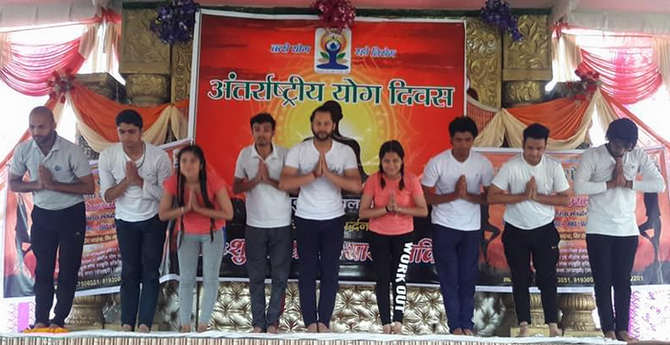 200 Hour Yoga Teacher Training School : Kunwarom Yoga School, Dehradun, Uttarakhand, India
