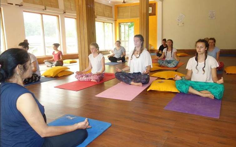 200 Hour Yoga Teacher  Training Course in Rishikesh, Tehri Garhwal, Uttarakhand, India