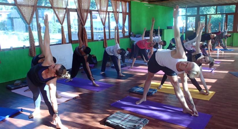 300 Hour Yoga Teacher Training in Rishikesh RYS 300, Pauri Garhwal, Uttarakhand, India