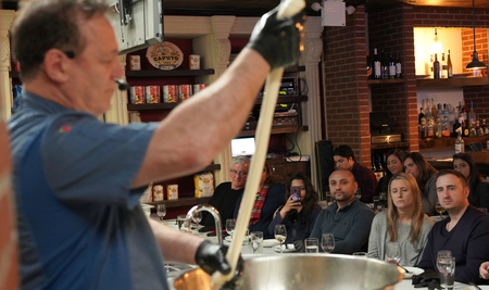 Make Mozzarella, Drink (Bottomless) Wine & Beer: Manhattan, New York, United States