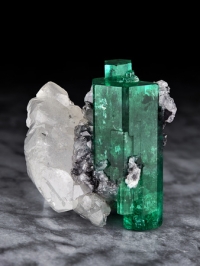 Magnificent Emeralds: Fura's Tears