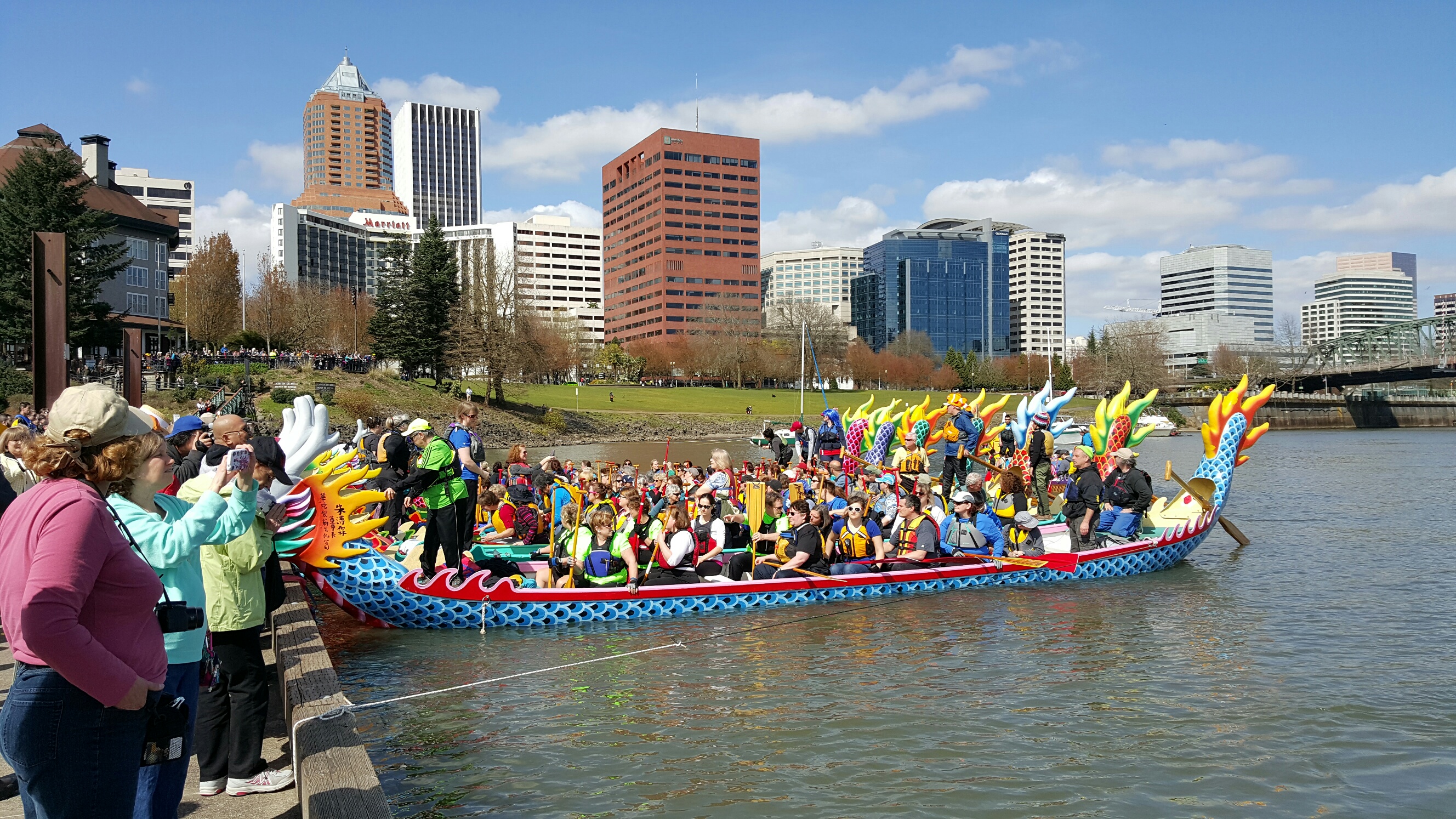 Portland Rose Festival Dragon Boat Race, Multnomah, Oregon, United States