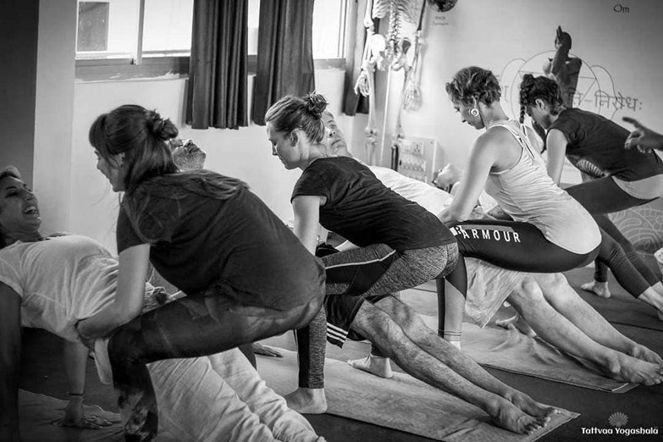 200 Hour Yoga Teacher Training in India, Rishikesh, Uttarakhand, India