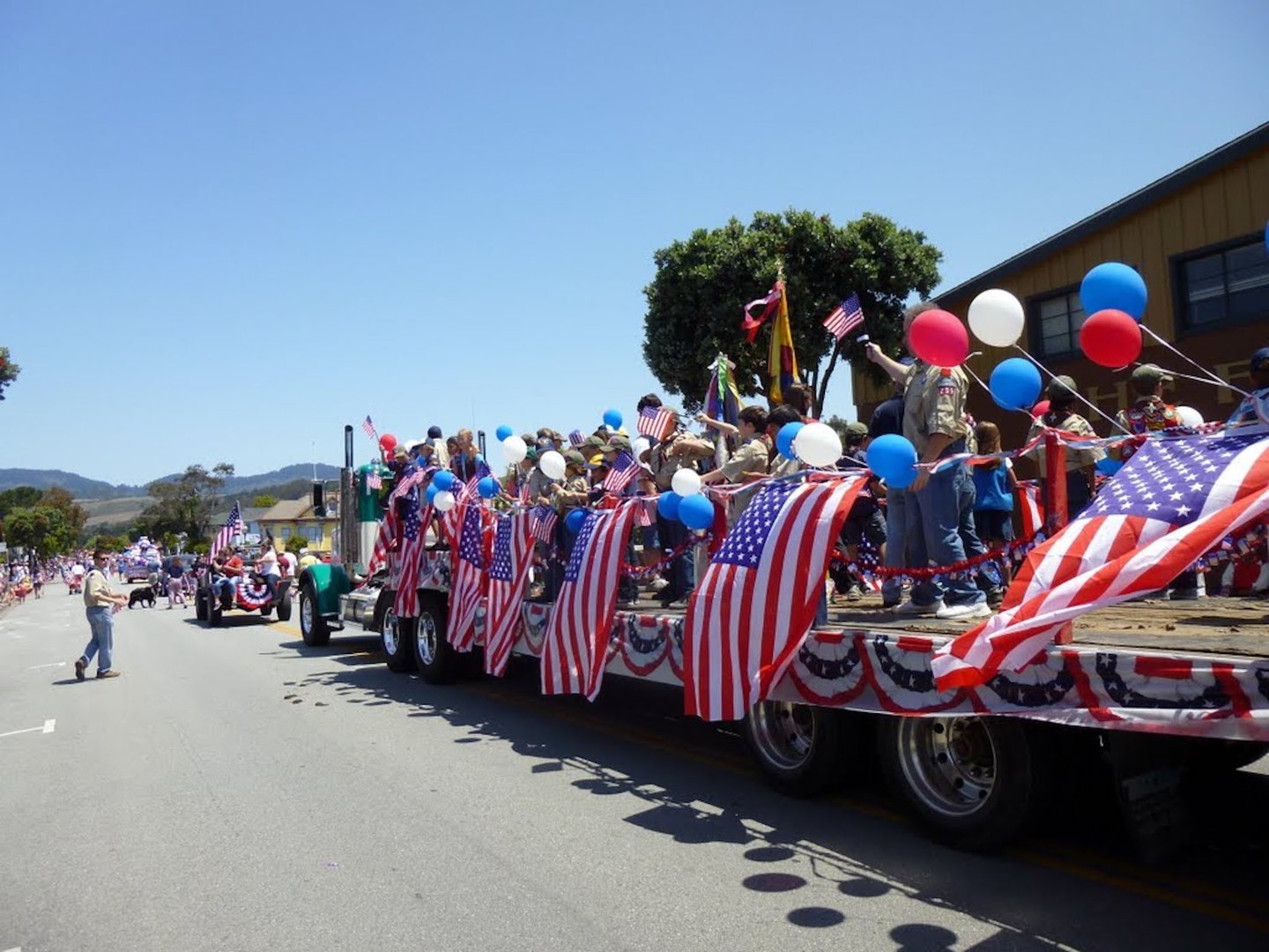 50th Half Moon Bay Ol' Fashioned 4th of July Parade and Coastside Rising Music Festival, Half Moon Bay, California, United States