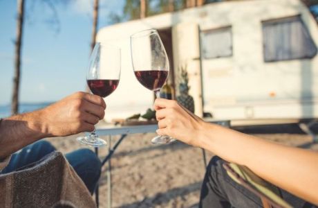 UNCORKED: VIN EN NOIR, Portage, Indiana, United States