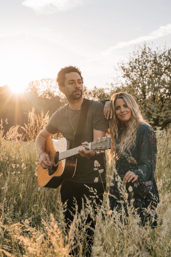 The Shires: Acoustic, Southend-on-Sea, United Kingdom