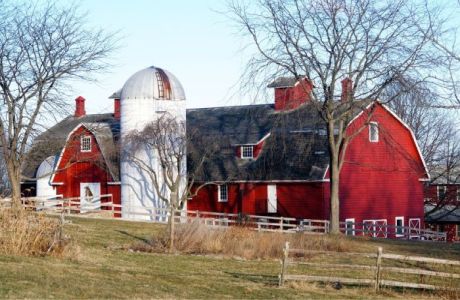 Barn Sale to Benefit Lusscroft Farm, Wantage, New Jersey, United States