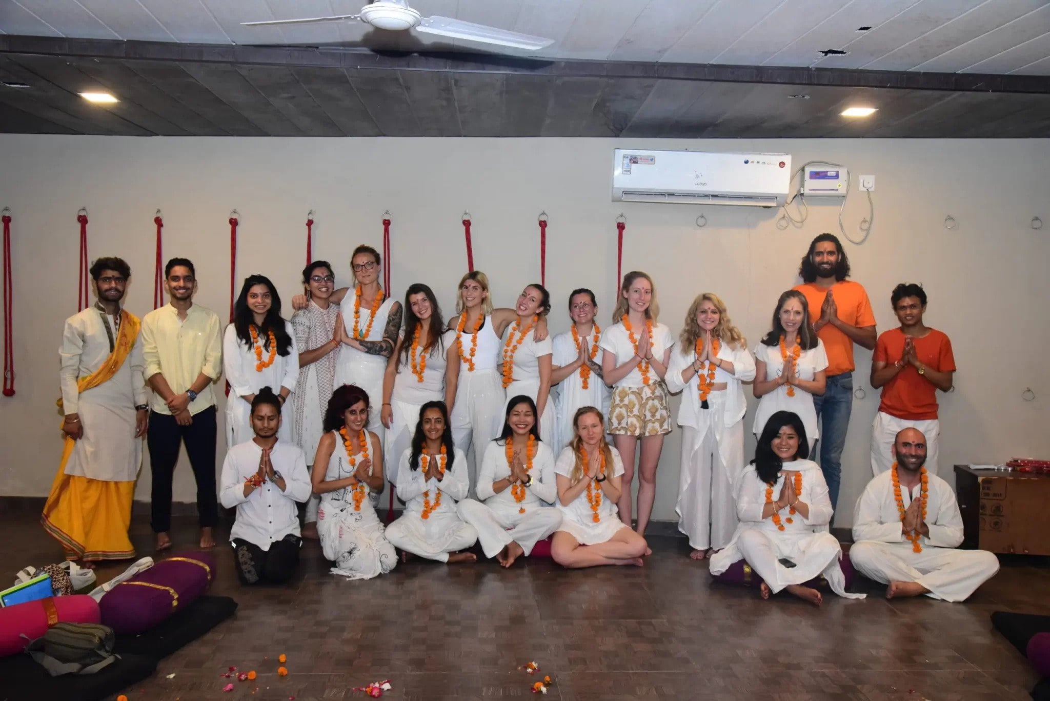 200 hour Yoga Teacher Training in Rishikesh,India, Tehri Garhwal, Uttarakhand, India
