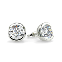 Explore Our Latest Collection of Solitaire Earrings