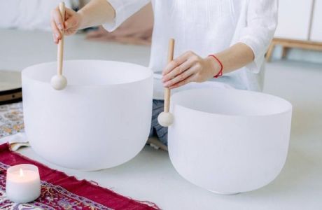 Group Sound Bath with Crystal And Tibetan Singing Bowls - July 17, 2022, Colorado Springs, Colorado, United States