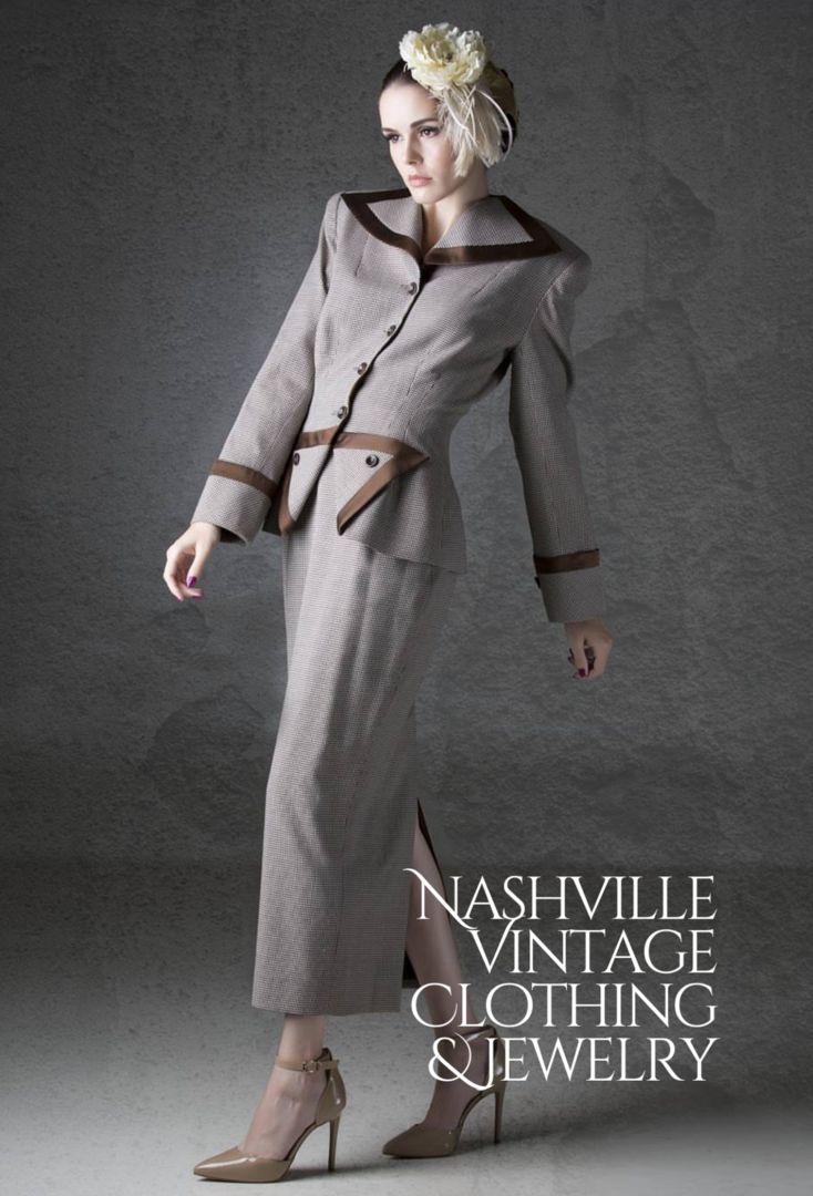 Nashville Vintage Clothing and Jewelry Show, Nashville, Tennessee, United States