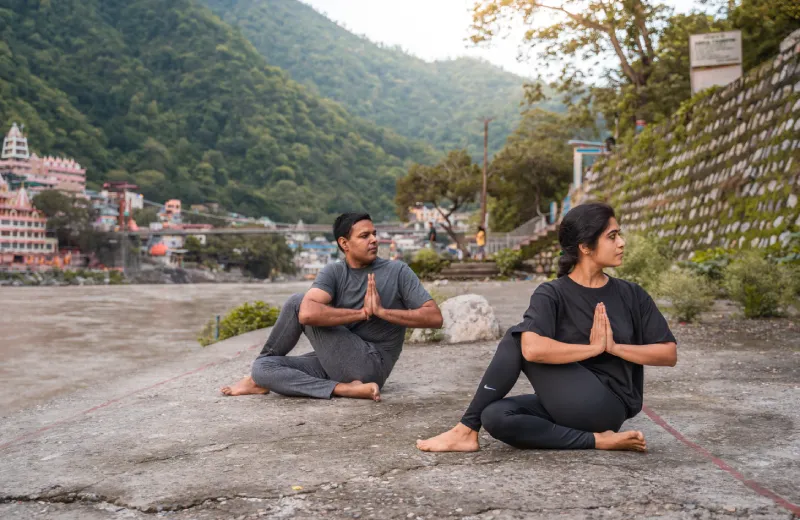 200 Hour Yoga Teacher Training in Rishikesh, Dehradun, Uttarakhand, India