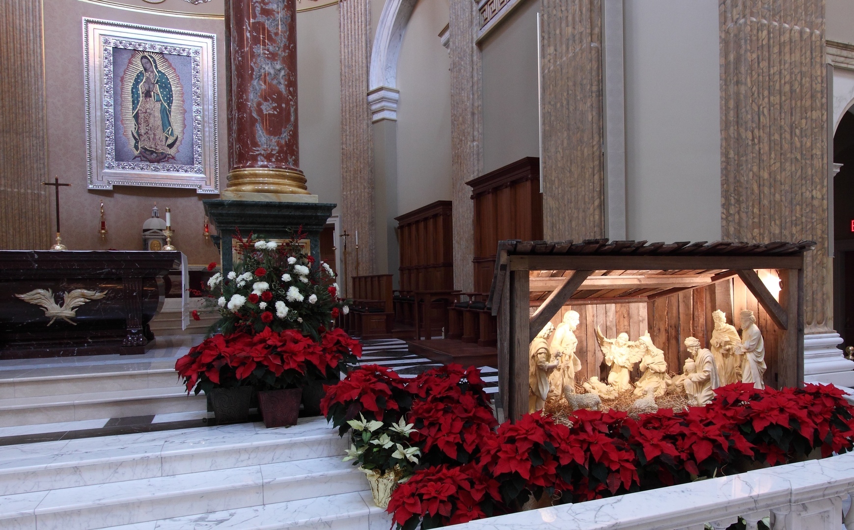 Christmas at the Shrine, La Crosse, Wisconsin, United States