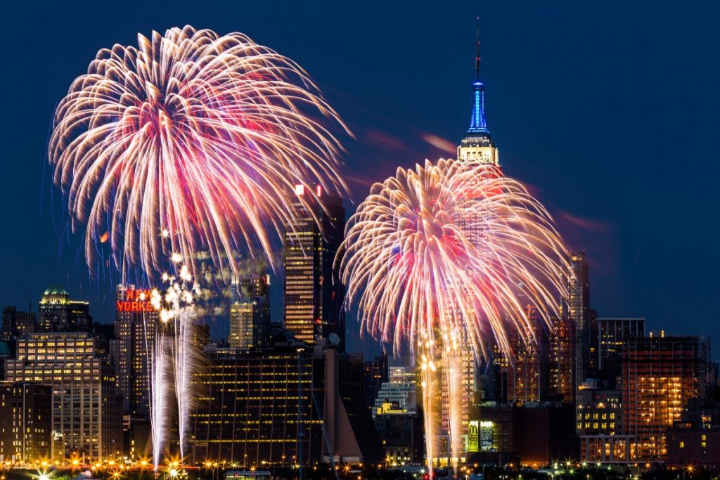 Timeless Yacht NYC Fireworks Cruise, New York, United States