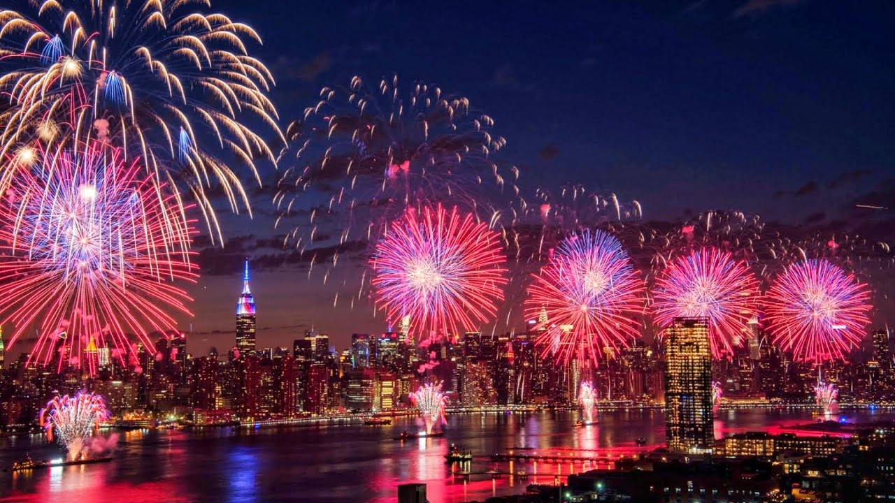 Fun Party Boat: NYC July 4th Fireworks Cruise on Cosmo, New York, United States