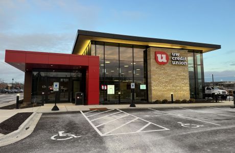 UW Credit Union Celebrates New Southridge Branch Opening with Brewers™ Giveaways and Prizes, Greendale, Wisconsin, United States