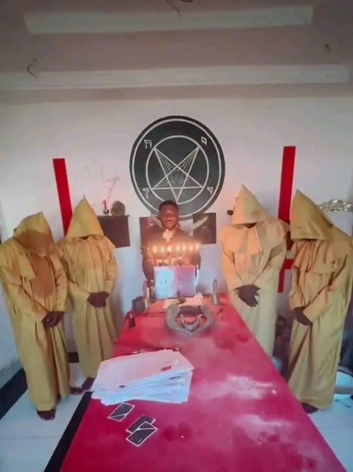 +2347049440188"" I want to join occult for money and power ritual,,call the spiritual grandmaster of ""PALMER THE SECRET SOCIETY ""My Gmail. palmerthegreatsecretsociety@gmail.com, Benin, Edo, Nigeria