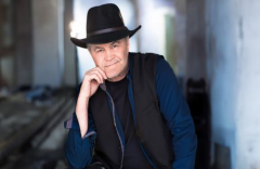 Micky Dolenz: An Evening of Song and Stories