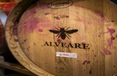 Feast in the Field: Winemakers Dinner with Alveare Winery