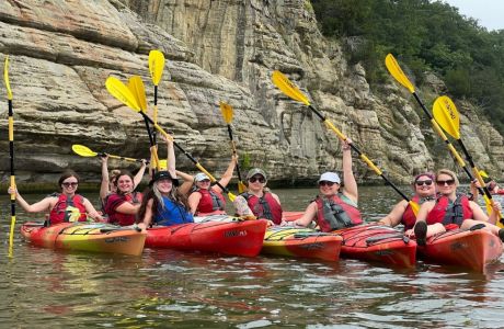 Starved Rock Guided Kayak Tour, Ottawa, Illinois, United States