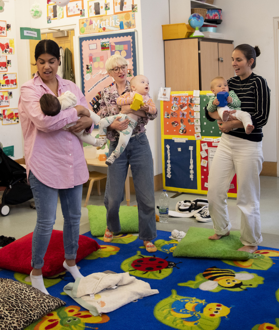 Group singing sessions for new mothers and their babies in Battersea (Donate-what-you-can) - London, London, England, United Kingdom