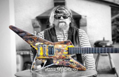 CHRIS HOLMES MEAN MAN at Cart and Horses - London