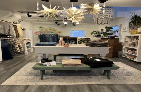 The Plum Pop Up, Sedro-Woolley, Washington, United States