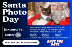 Pet photo with Santa at Korna Pet