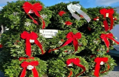 Root's Christmas Show
