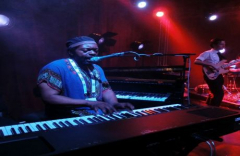 Happy Hour Piano Series - Warren Byrd