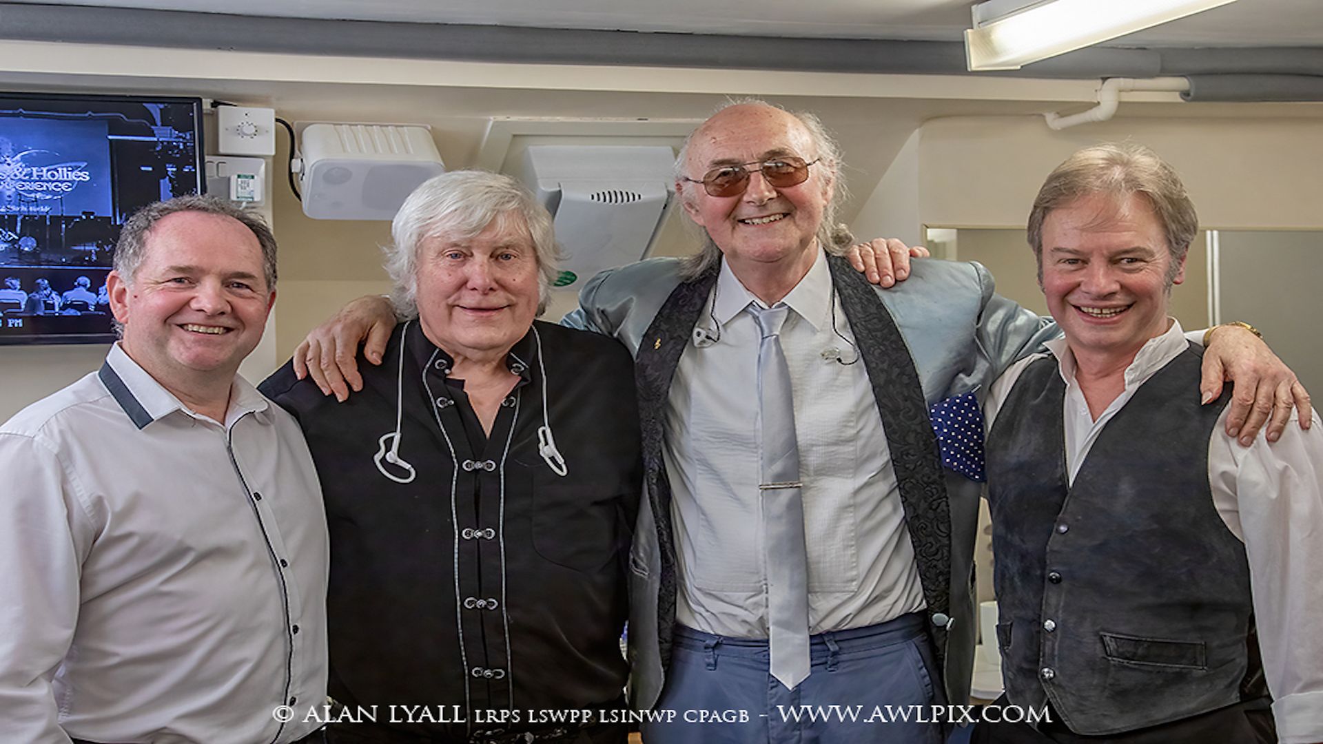 The Searchers and Hollies Experience, The Playhouse, Stratford Upon Avon, Friday 7th February 2025, Stratford-upon-Avon, England, United Kingdom