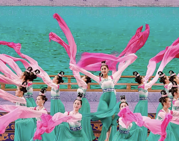 Shen Yun Performing Arts at Johnny Mercer Theatre, Savannah, Georgia
