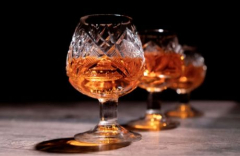 Smoke And Sip: A French Cognac and Cigar Pairing Affair