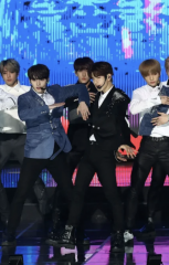 Stray Kids at Wrigley Field
