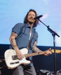 Tyler Hubbard at Elmwood Park Amphitheater