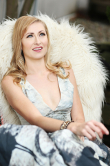 Hermann's Jazz Club presents The Greatest Love Songs (1930s to 50s) w Jazz Vocalist Angela Verbrugge