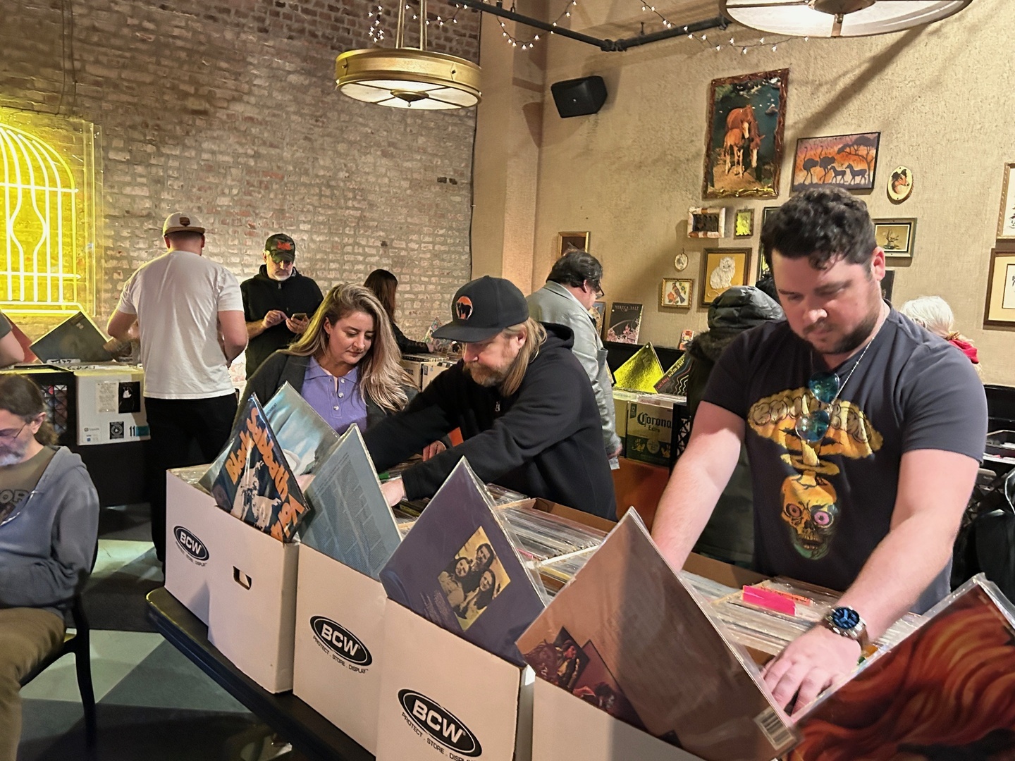 VINYL RECORD HEAVEN! The Record Riot returns to Pet Shop in Jersey City! 12 curated tables of vinyl., Jersey City, New Jersey, United States