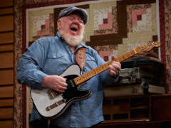 Red Legged Frog Productions Presents The Redd Volkaert Trio