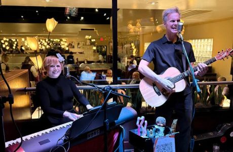 Live Music Wednesdays | Lucky 32 | 6-9 PM | No Cover, Greensboro, North Carolina, United States