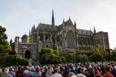 Shakespeare under the stars: The Merry Wives of Windsor comes to Arundel Castle’s gardens