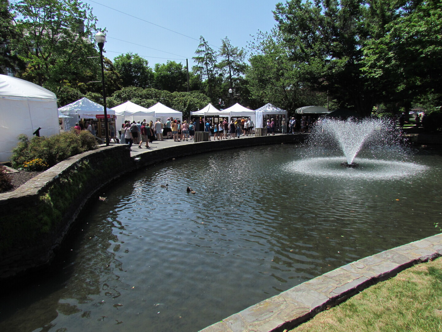 Lititz Outdoor Fine Art Show, Lititz, Pennsylvania, United States