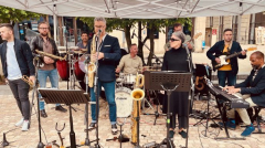 Live music at Leopold Square: Montuno and Danny Lowndes