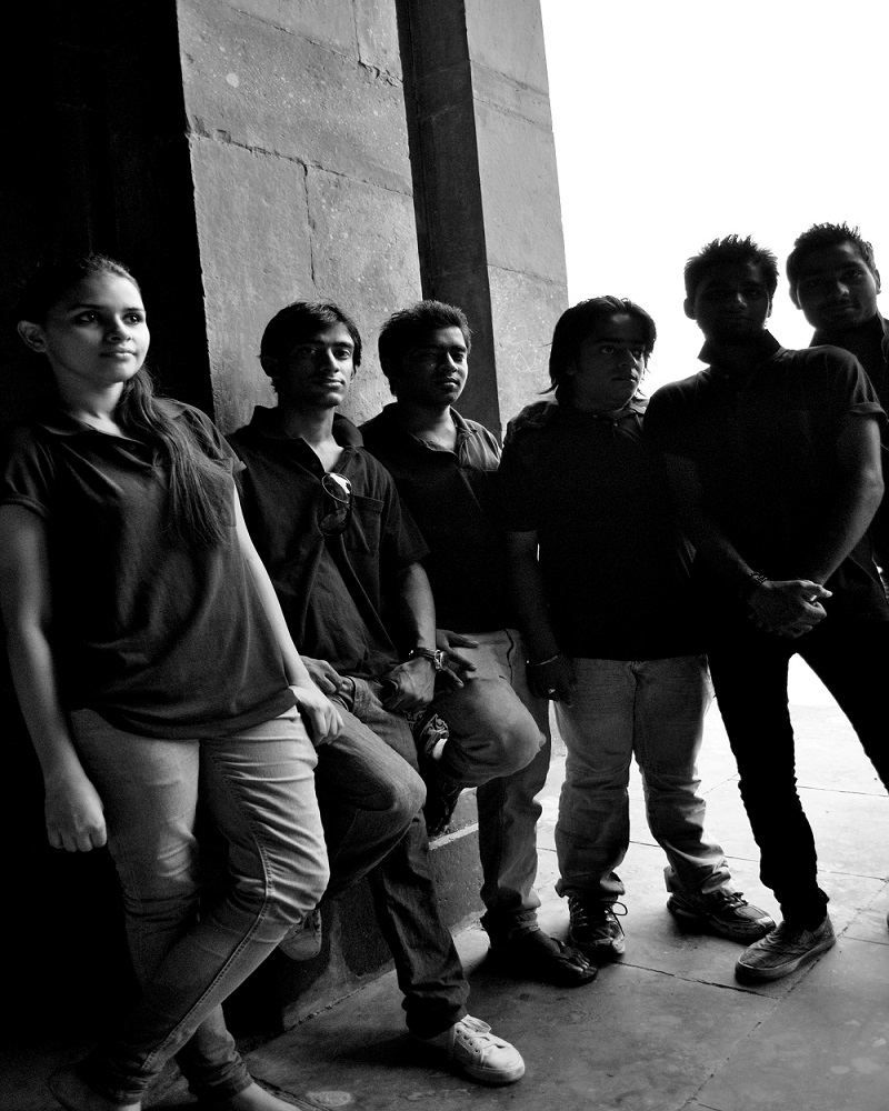 Shadaj Live Band at Cafe Public Connection – StarClinch.com, Central Delhi, Delhi, India